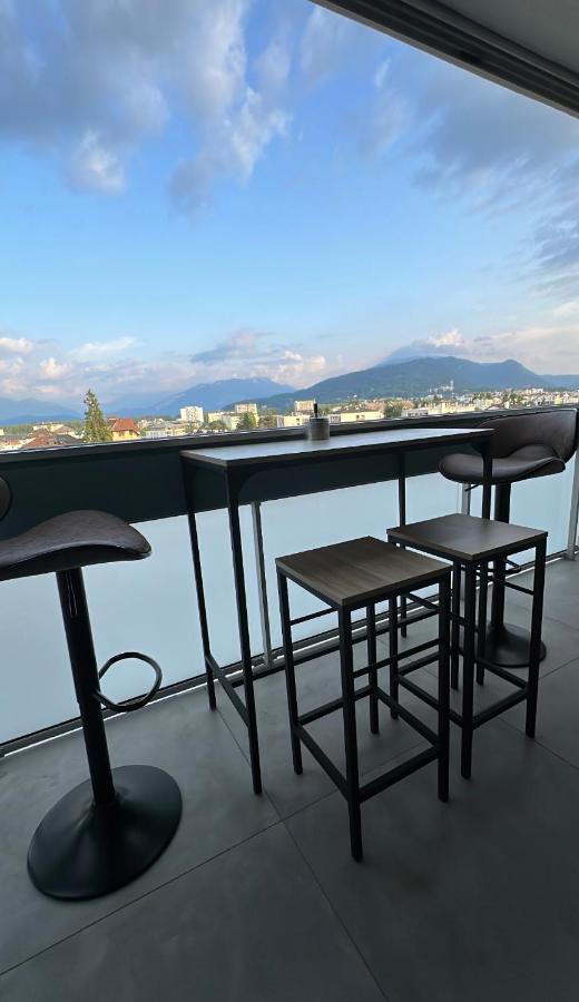 Luxueux Appartement T4 - Lac 5 Min - Parkings Privatifs - Vue Lac Et Montagne Annecy Exteriér fotografie