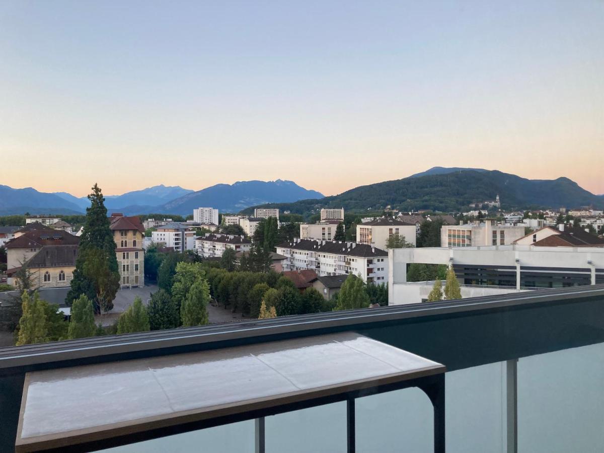 Luxueux Appartement T4 - Lac 5 Min - Parkings Privatifs - Vue Lac Et Montagne Annecy Exteriér fotografie