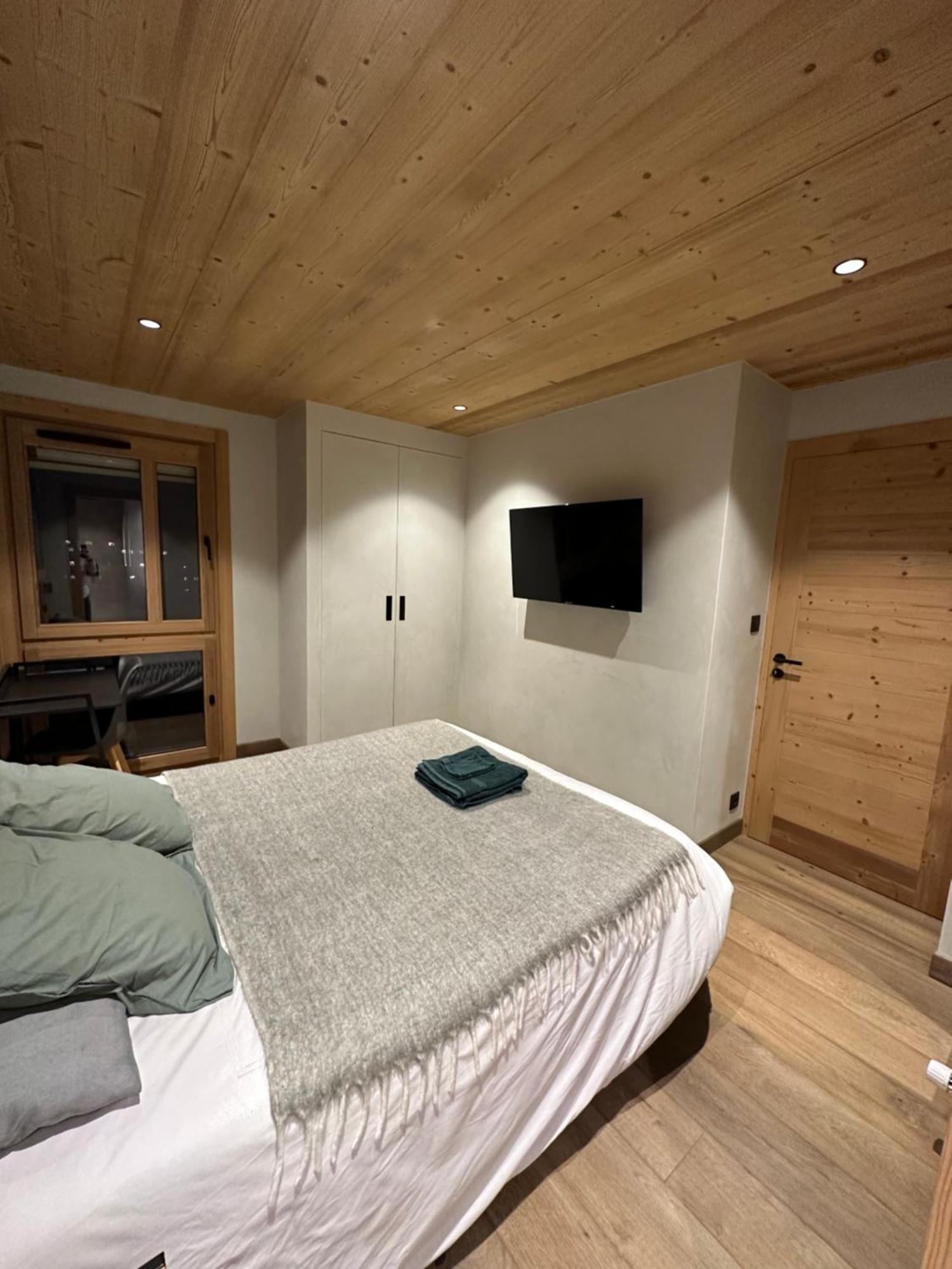 Luxueux Appartement T4 - Lac 5 Min - Parkings Privatifs - Vue Lac Et Montagne Annecy Exteriér fotografie